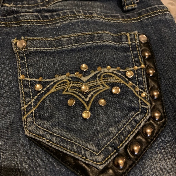 Jeans - Picture 3 of 3
